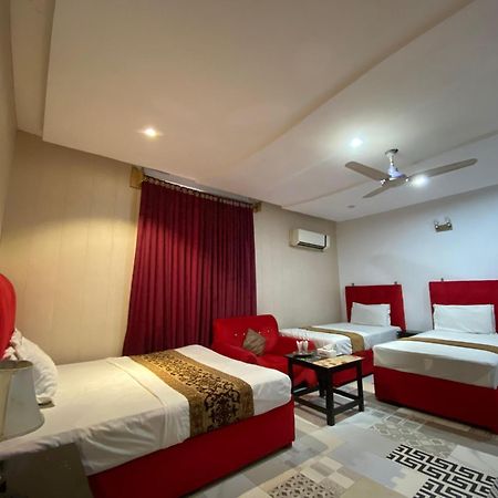 Hotel Tulip Inn, Gulberg لاهور المظهر الخارجي الصورة