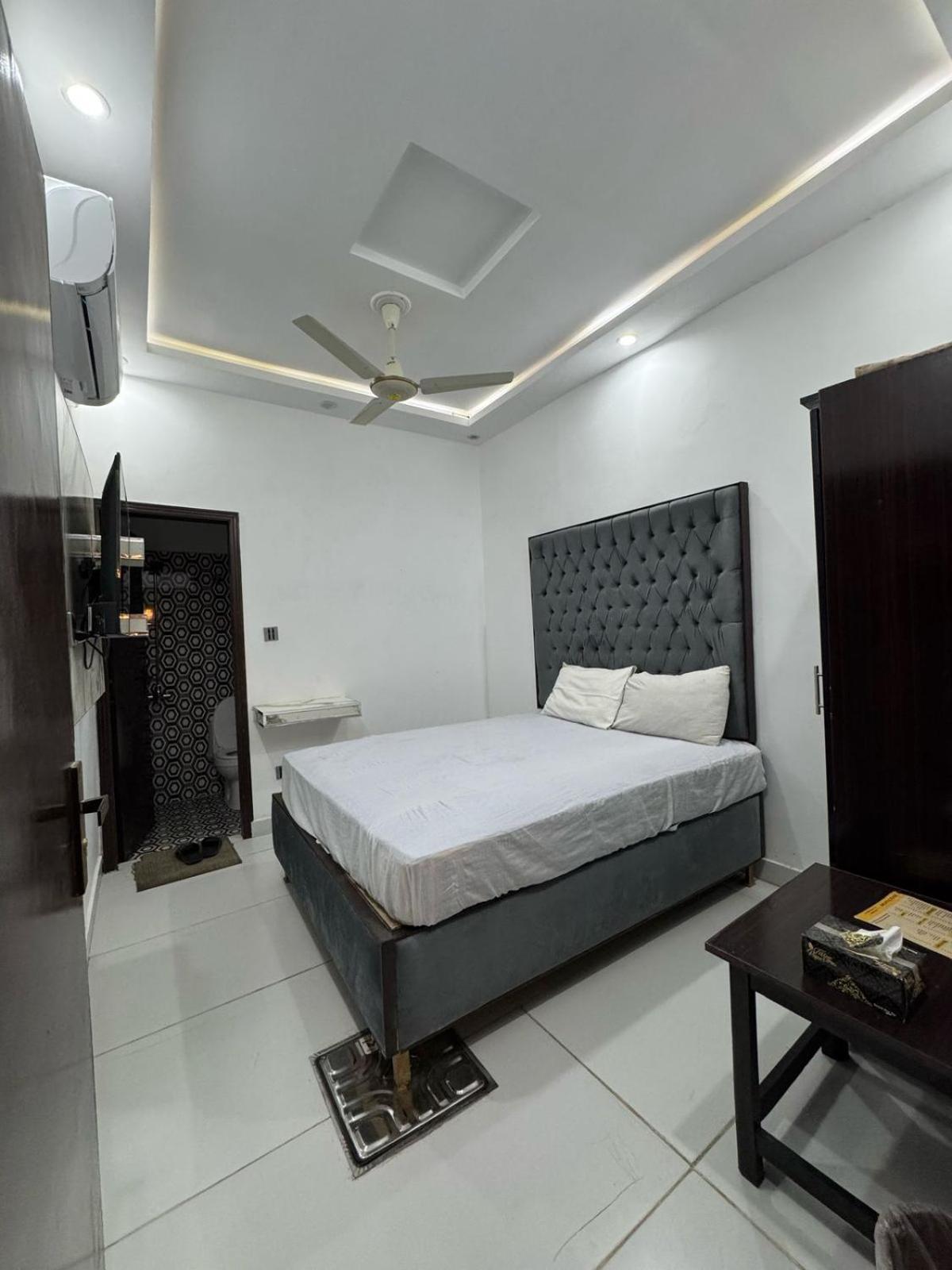 Hotel Tulip Inn, Gulberg لاهور المظهر الخارجي الصورة