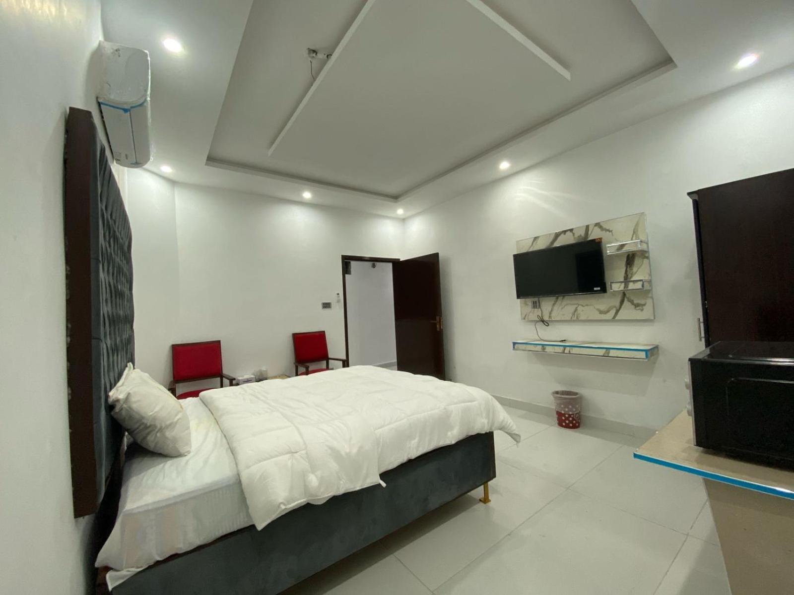 Hotel Tulip Inn, Gulberg لاهور المظهر الخارجي الصورة