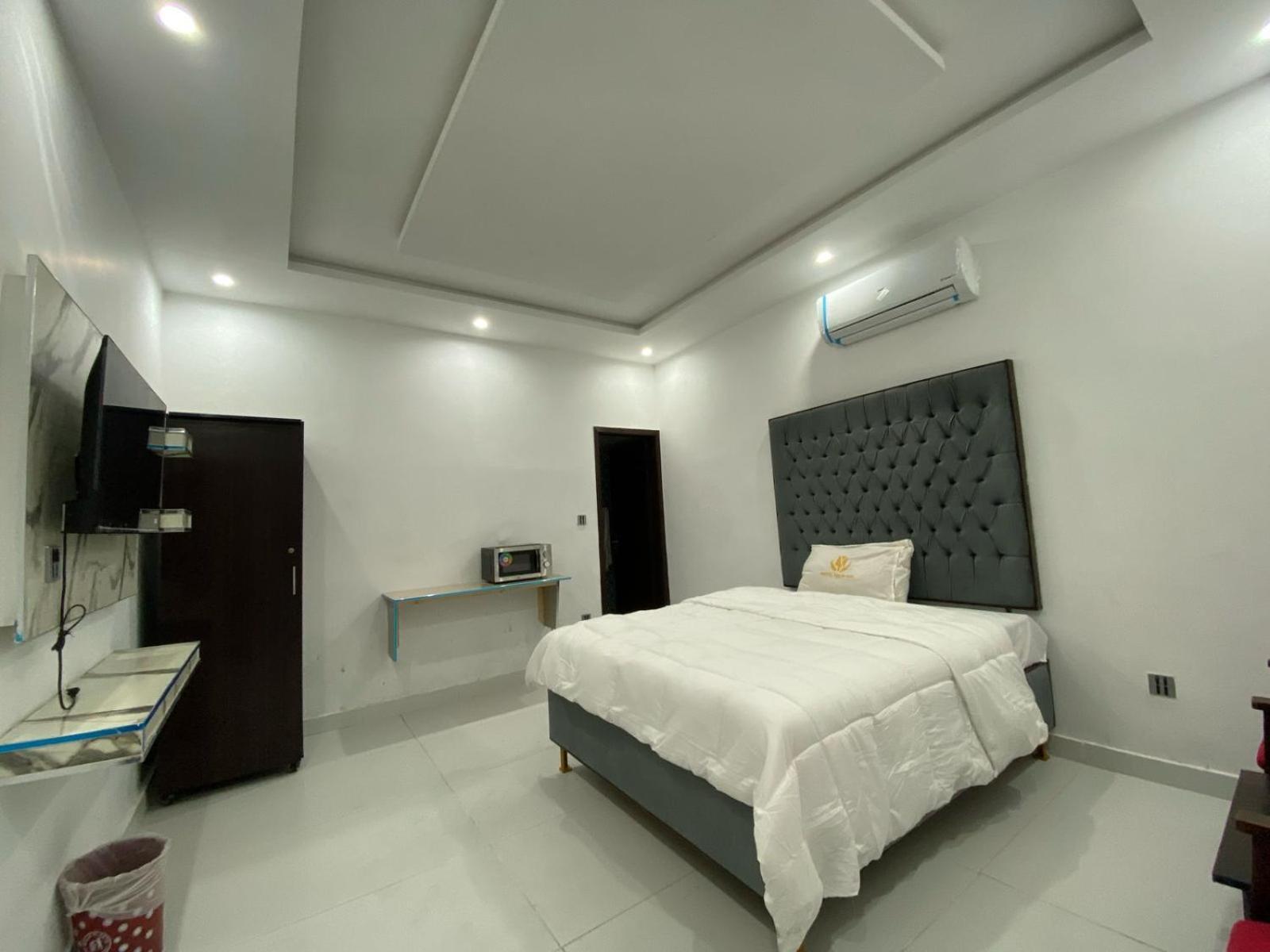Hotel Tulip Inn, Gulberg لاهور المظهر الخارجي الصورة