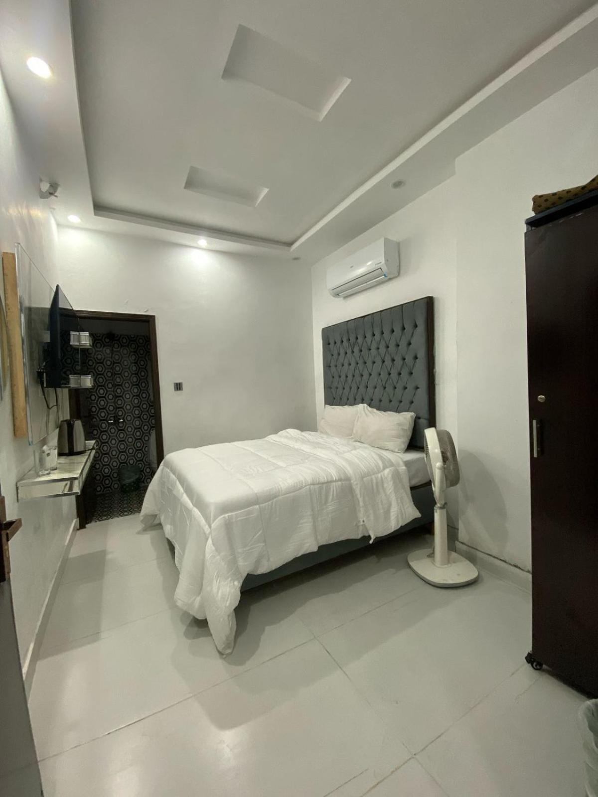 Hotel Tulip Inn, Gulberg لاهور المظهر الخارجي الصورة
